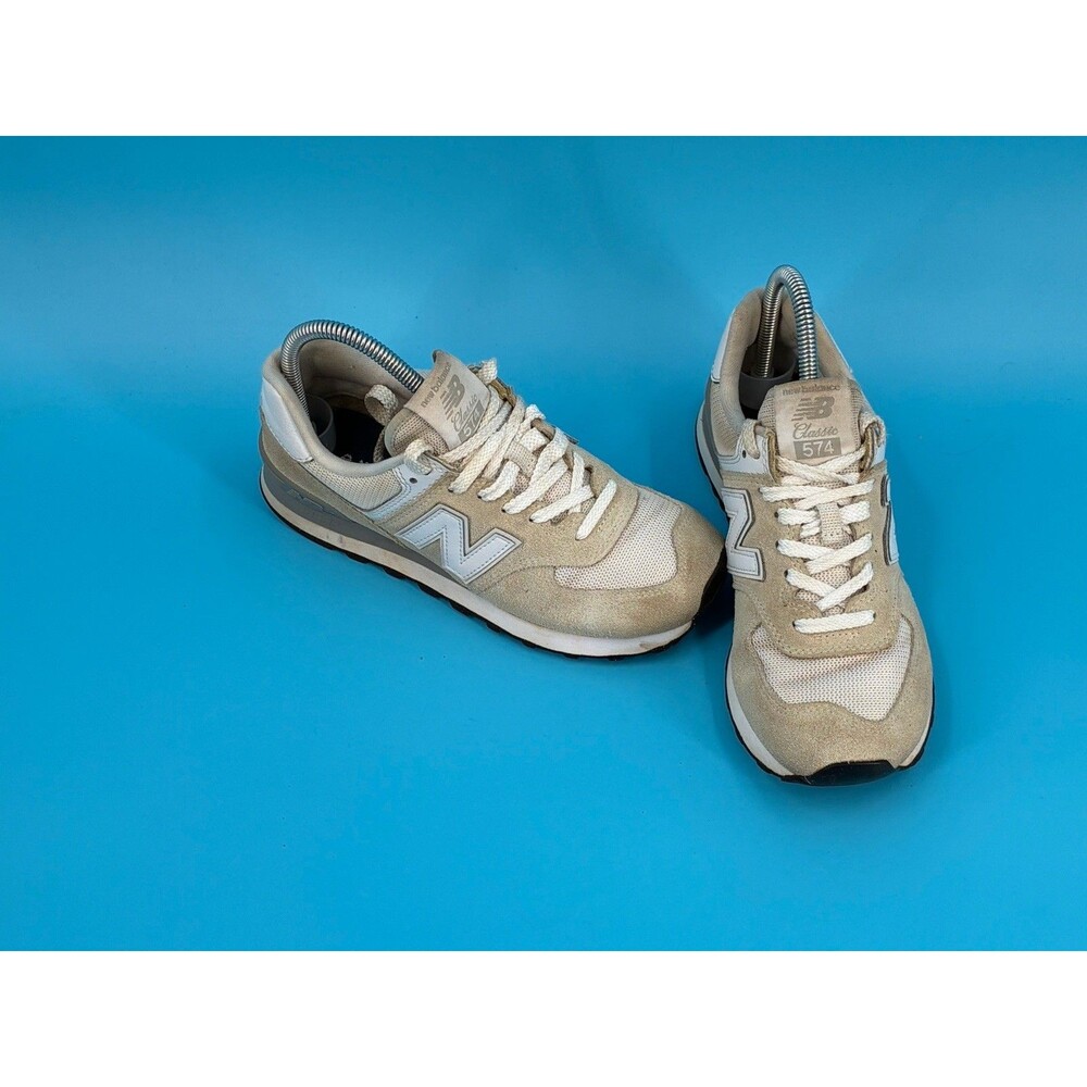 New Balance 574 Womens 6.5 Beige Cream White Suede Sneakers WL574EWW Moonbeam